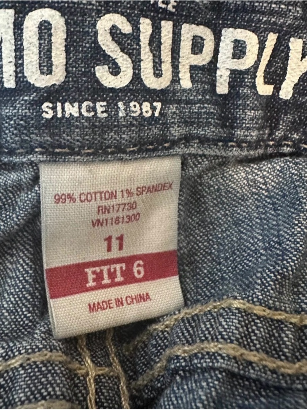 Vintage Y2K Mossimo Denim Jean Bermuda shorts women’s juniors 11 - Picture 8 of 8